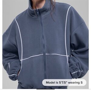 NWT Alo Yoga Polar Fleece Game Tike Full Zip Jacket in Bluestone/White